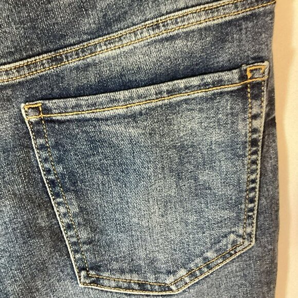 Old Navy Jeans Sz 10 OG Straight Leg Secret Smooth Pockets High Rise Medium Wash - Picture 7 of 10